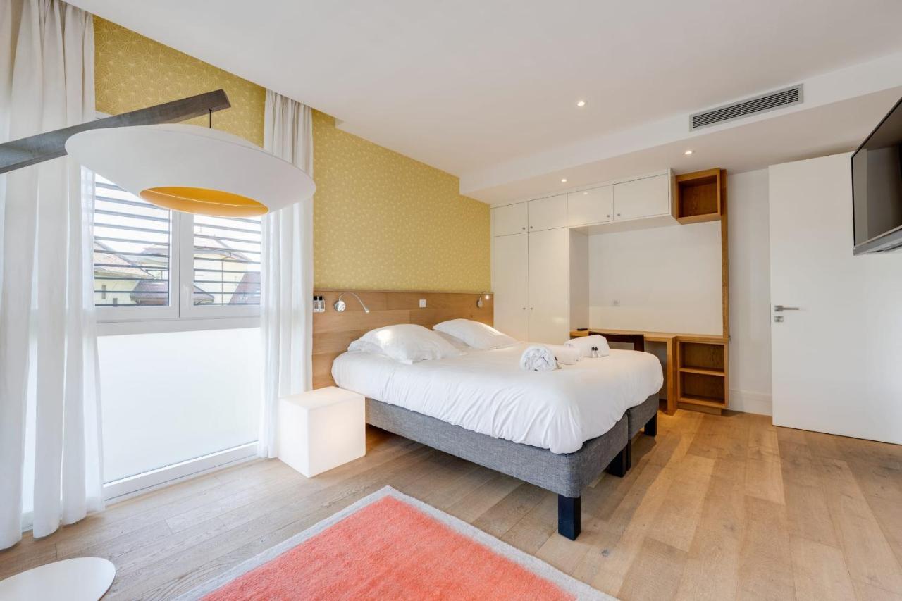 Le Kube - Appartements De Prestige Au Centre D'Аннесі Екстер'єр фото